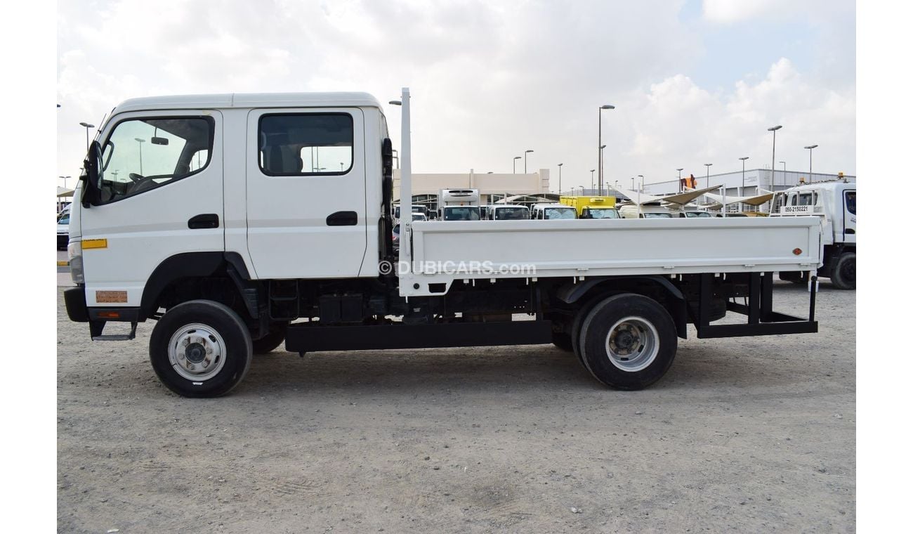 Mitsubishi Fuso Canter Mitsubishi Canter D/C 4x4 Pick up, Model:2017. Excellent condition