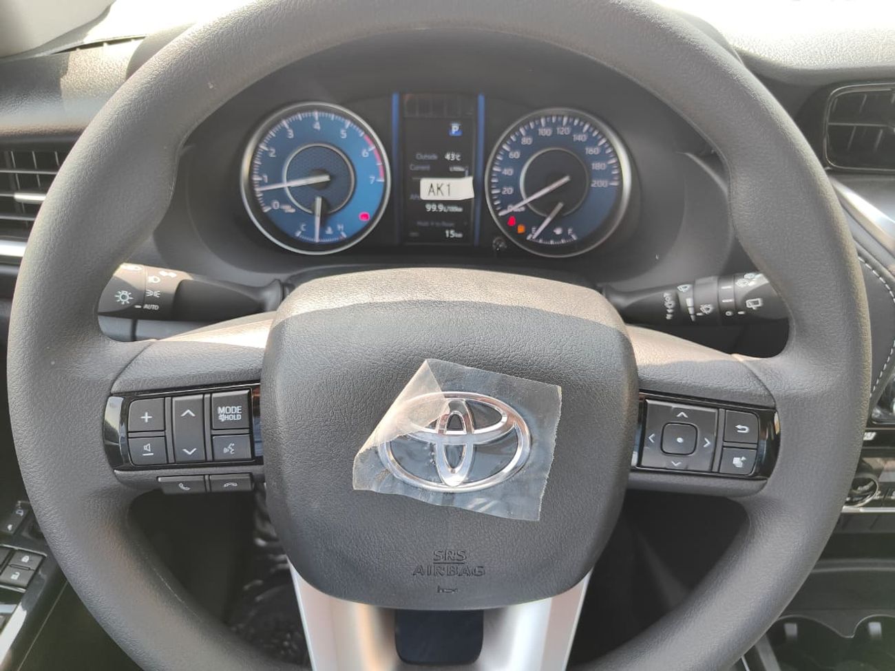 Toyota Fortuner 2025 Toyota Fortuner SR5 Mid-Option 7-Seater 2.7L 4-Cyl Petrol A/T 4x4 Only For Africa