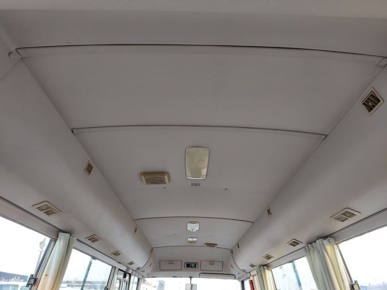 Mitsubishi Rosa (RAMADAN OFFER) MITSUBISHI ROSA BUS RHD 1998 MODEL 5.2 L DIESEL MANUAL(PM00311)