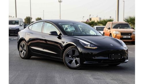 تسلا موديل 3 2022 Tesla Model 3 - Standard Version - Black inside Black | Export Only