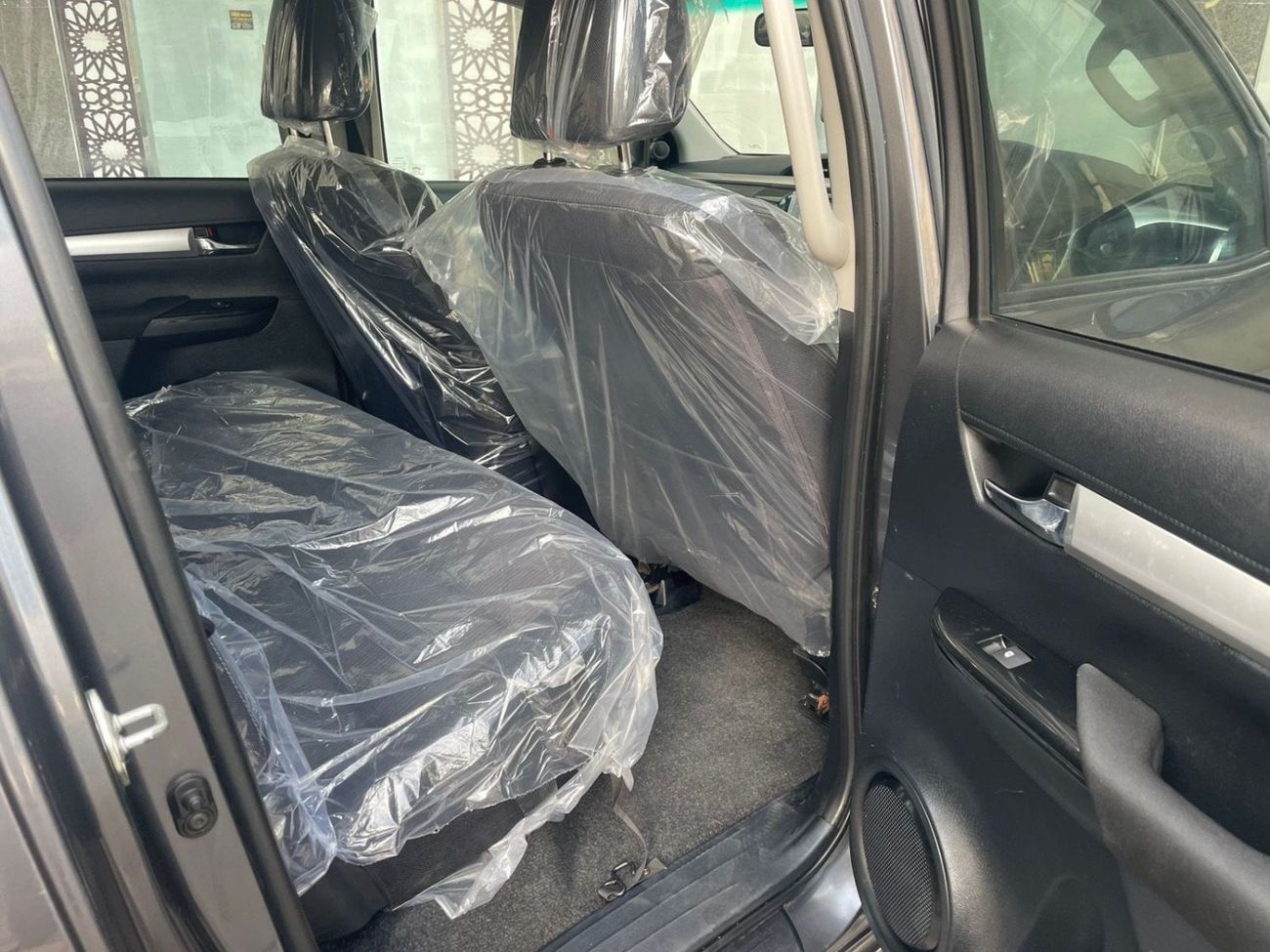 تويوتا هيلوكس SR5 2016 Facelift to 2024 shape Diesel Engine Full Option