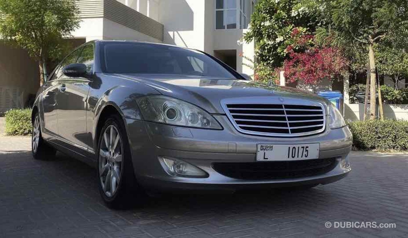 Mercedes-Benz S 550