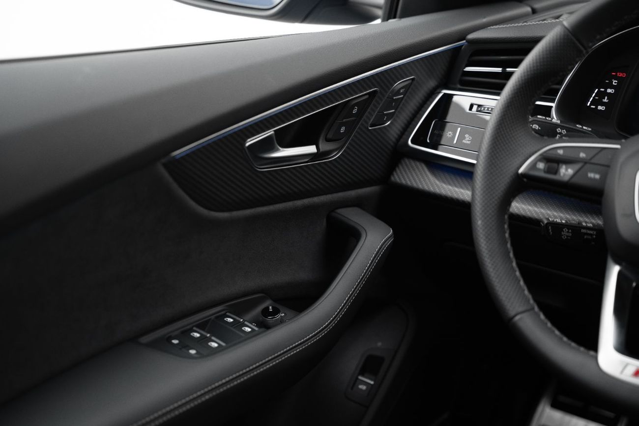 أودي SQ8 4.0 TFSI quattro (507 HP)