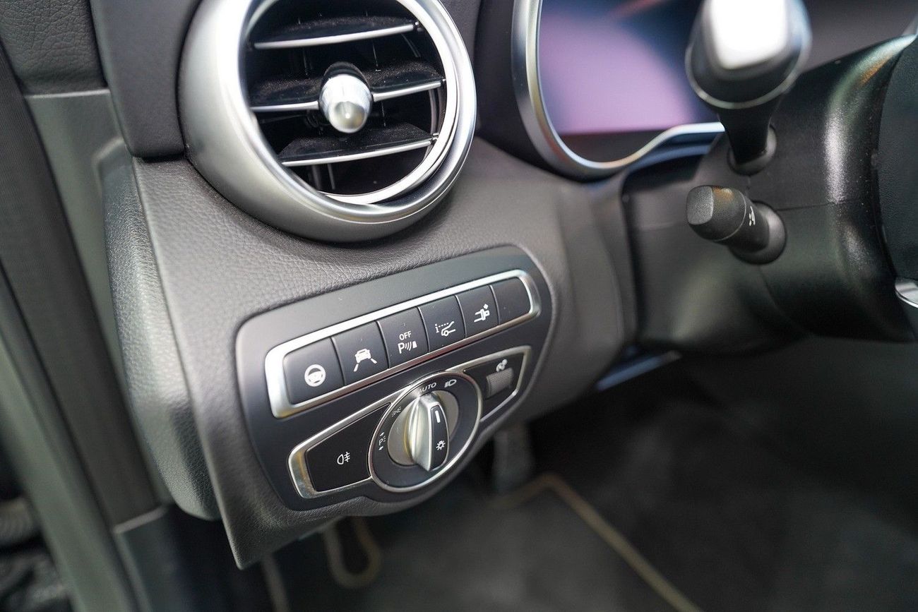 مرسيدس بنز C 63 S CABRIOLET
