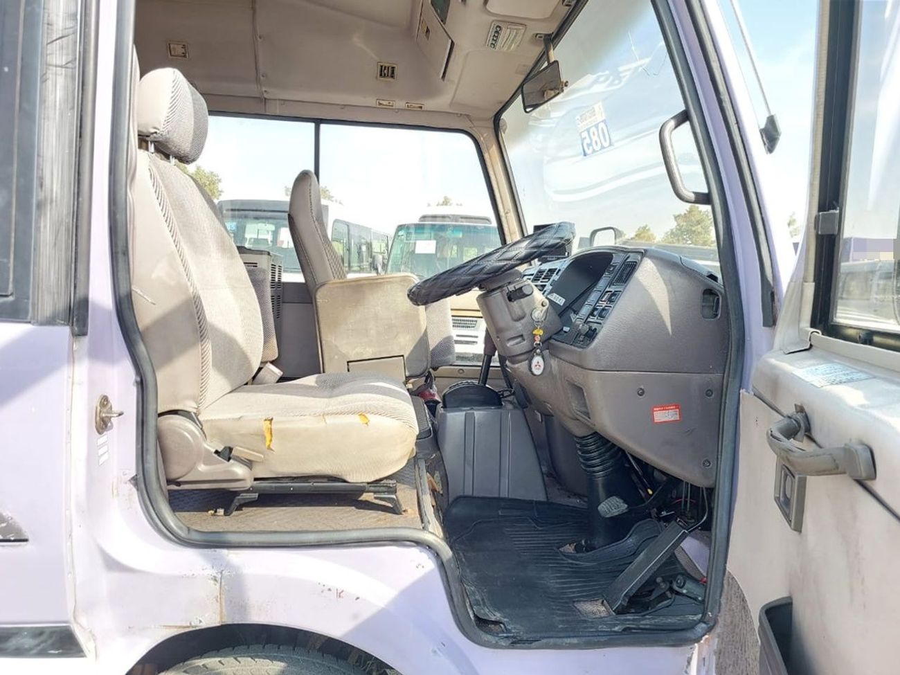 ميتسوبيشي روزا MITSUBISHI ROSA BUS RHD 1995 MODEL 3.9 L DIESEL AUTOMATIC(PM40299)