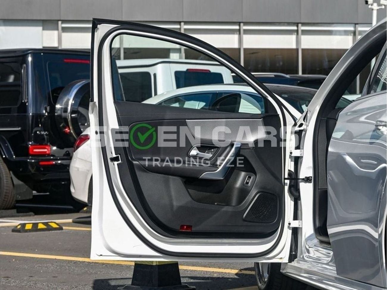 Mercedes-Benz A 180 1.3 T, LEATHER SEAT, CHINA SPECS, MODEL 2025 FOR EXPORT