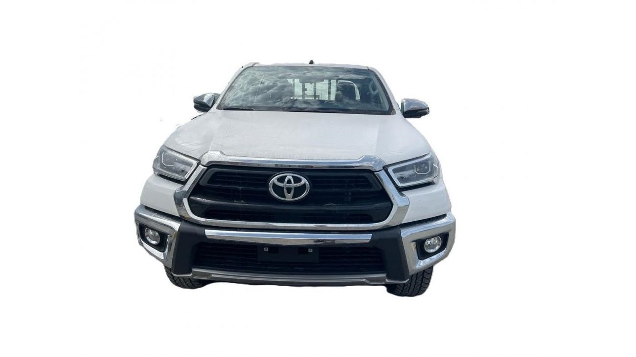 Toyota Hilux Toyota Hilux SR5 2.7L Petrol, Automatic Model 2024 Color White
