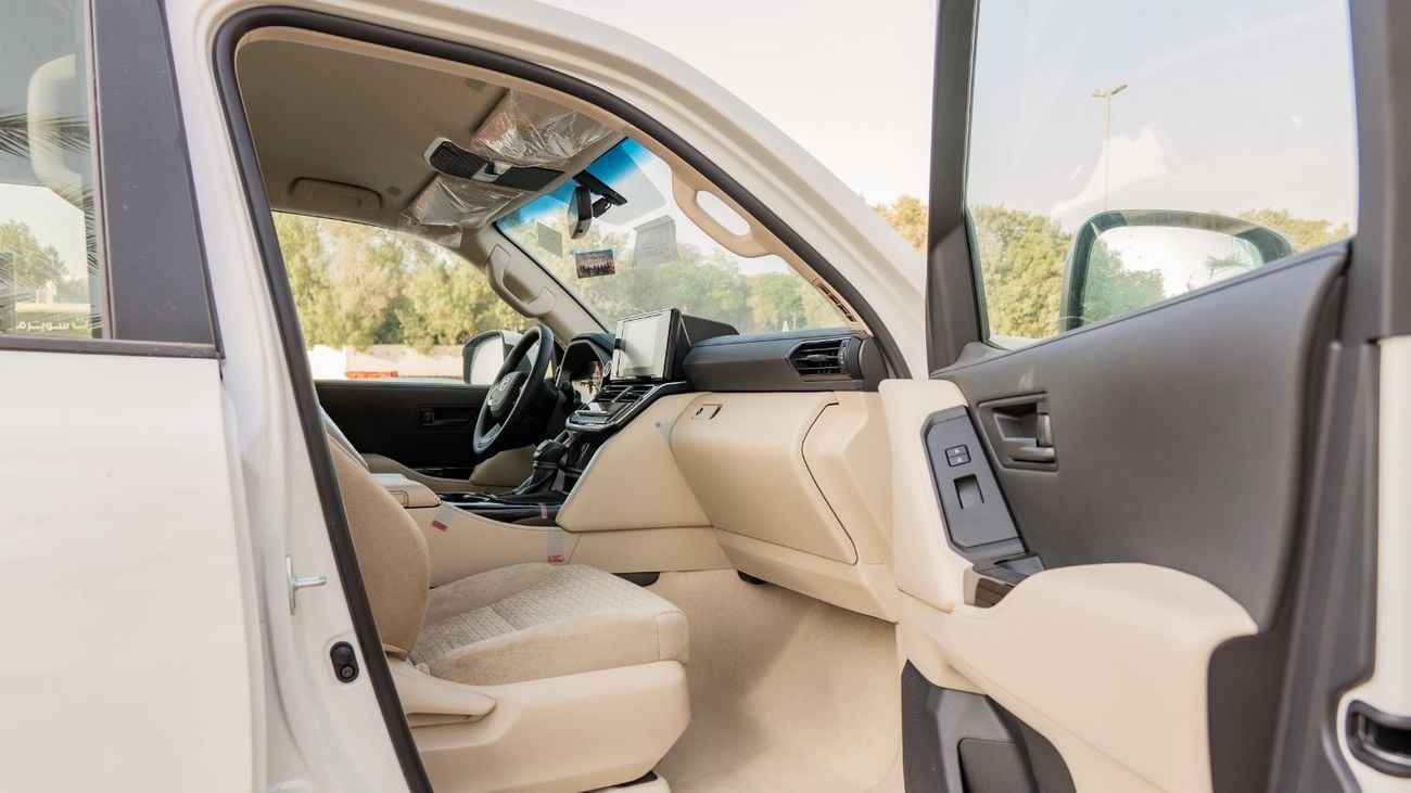 Toyota Land Cruiser 2026 Toyota Land Cruiser GXR 3.5L AT Petrol (With Sunroof and 360 Camera) White-Beige