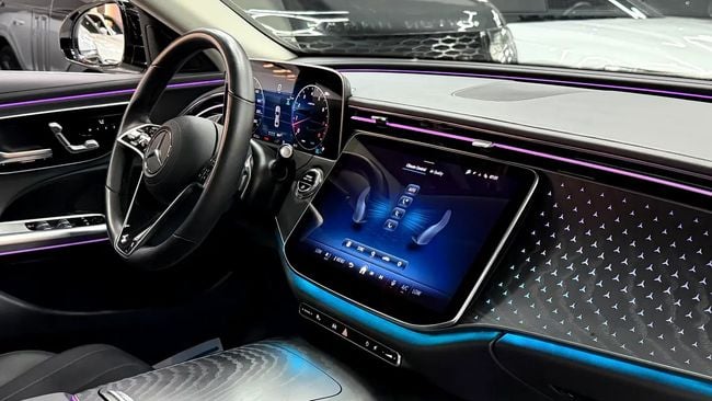 Mercedes-Benz E-Class 4MATIC, миниатюра 25