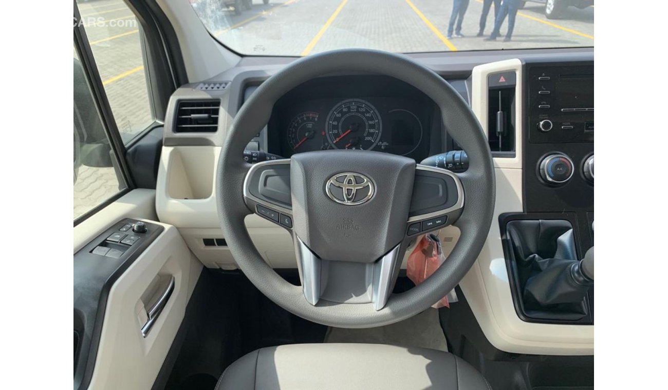 تويوتا هاياس TOYOTA HIACE 3.5L M/T WITH COLOR & HEATER MY 2020