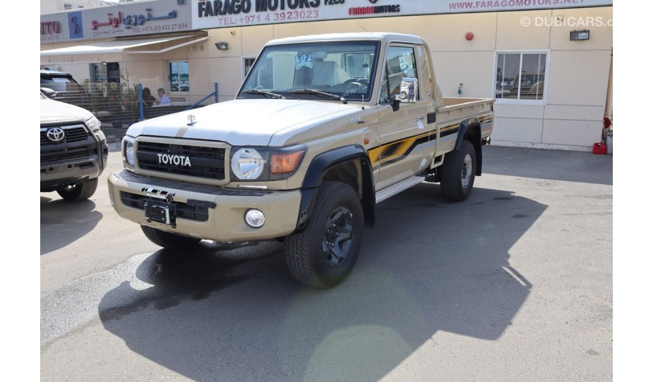 Toyota Land Cruiser Pick Up TOYOTA LAND CRUISER PICKUP 4.0L SINGLE CAB 70TH ANNIVERSARY FULL OPTION