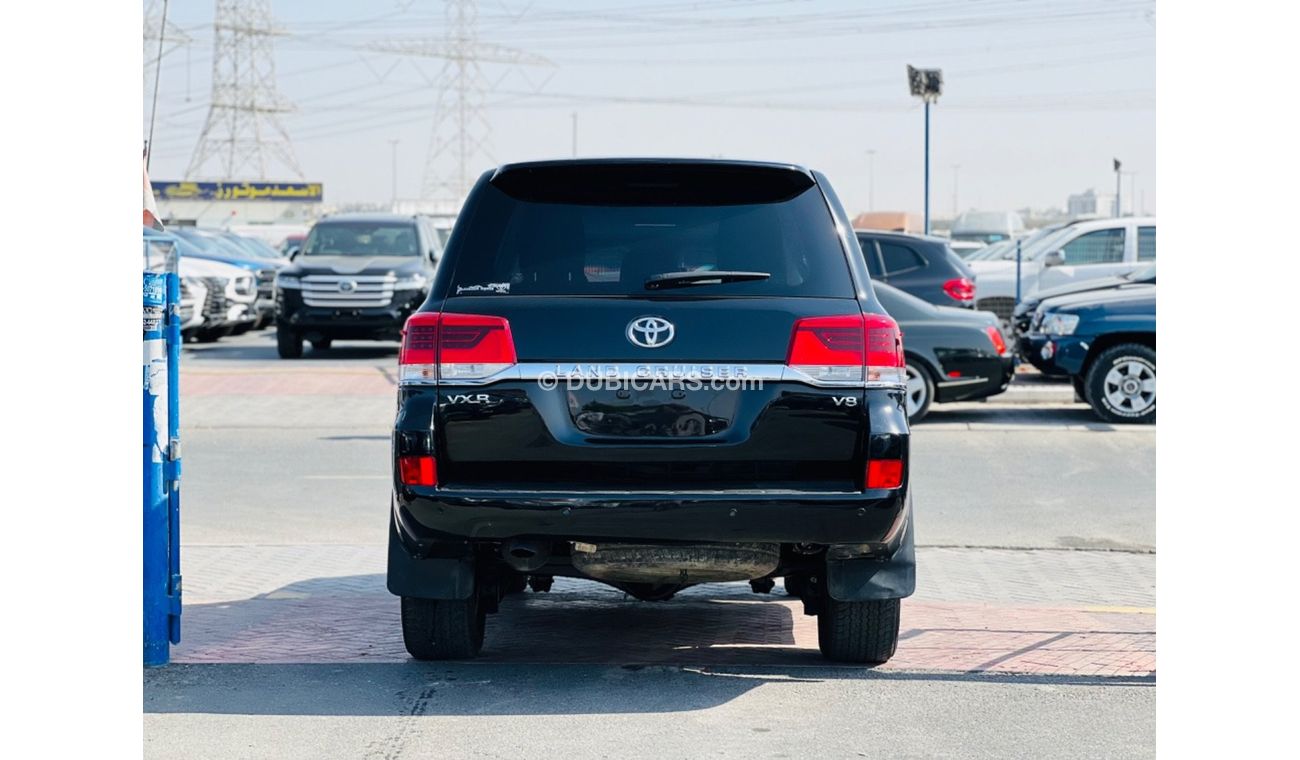 Toyota Land Cruiser VXR
