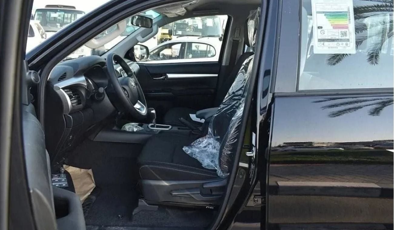 تويوتا هيلوكس SGLX TOYOTA HILUX 4.0L V6 PETROL DC AT 2025