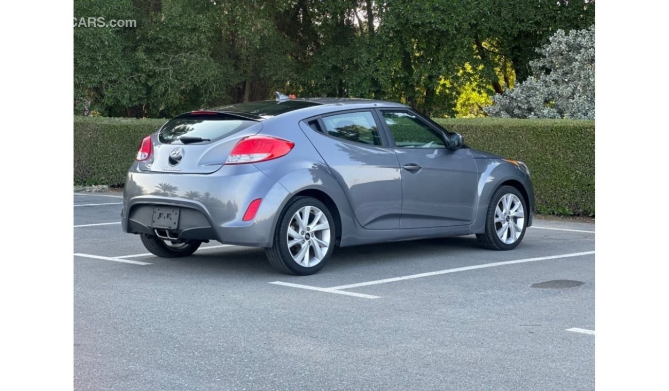 Hyundai Veloster Sport MODEL 2017 car perfect condition inside and outside1.6