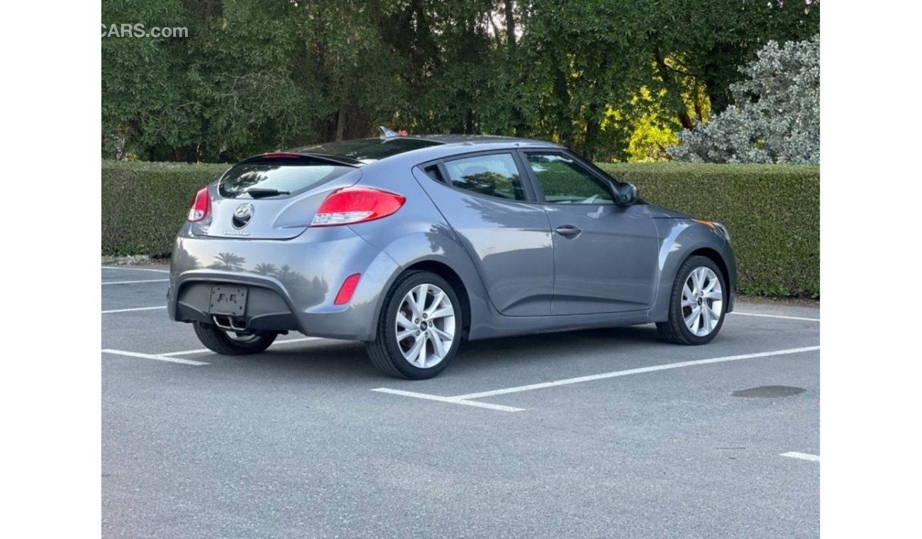 هيونداي فيلوستر سبورت موديل 2017 حاله ممتازه جداا من الداخل والخارج 1600سي سي