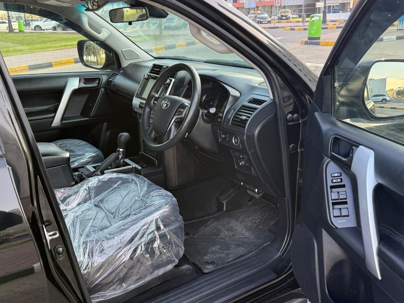 Toyota Prado LIMITED VX Full option Right Hand Drive