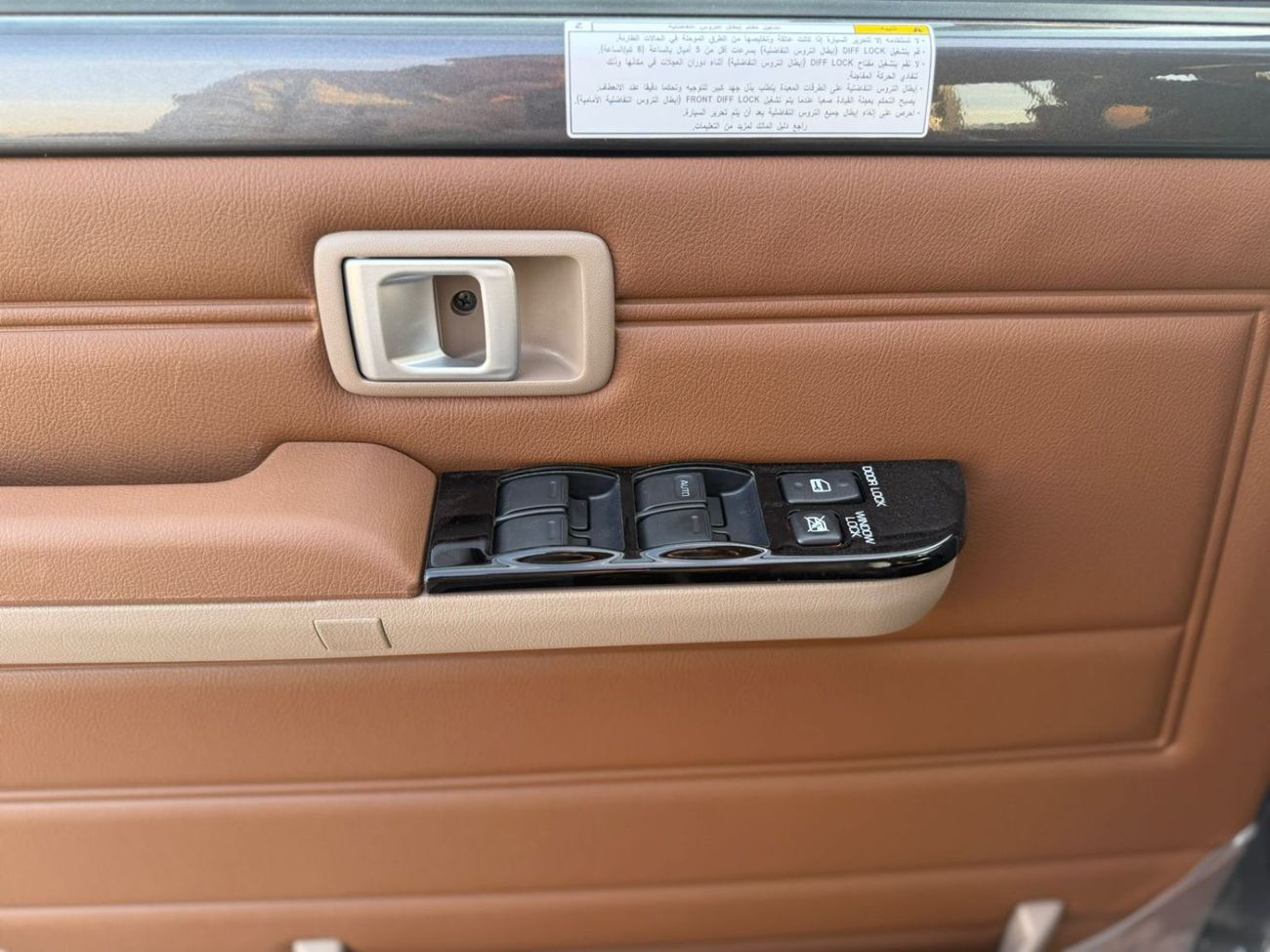 تويوتا لاند كروزر 70 TOYOTA LC76 HARDTOP 2.8L DIESEL TURBO 5 DOORS FULL OPTION 2025 MODEL