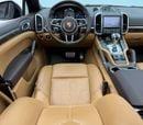Porsche Cayenne S 3.0L 2015 Porsche Cayenne S, Full Porsche Service History, Very Low Kms, GCC