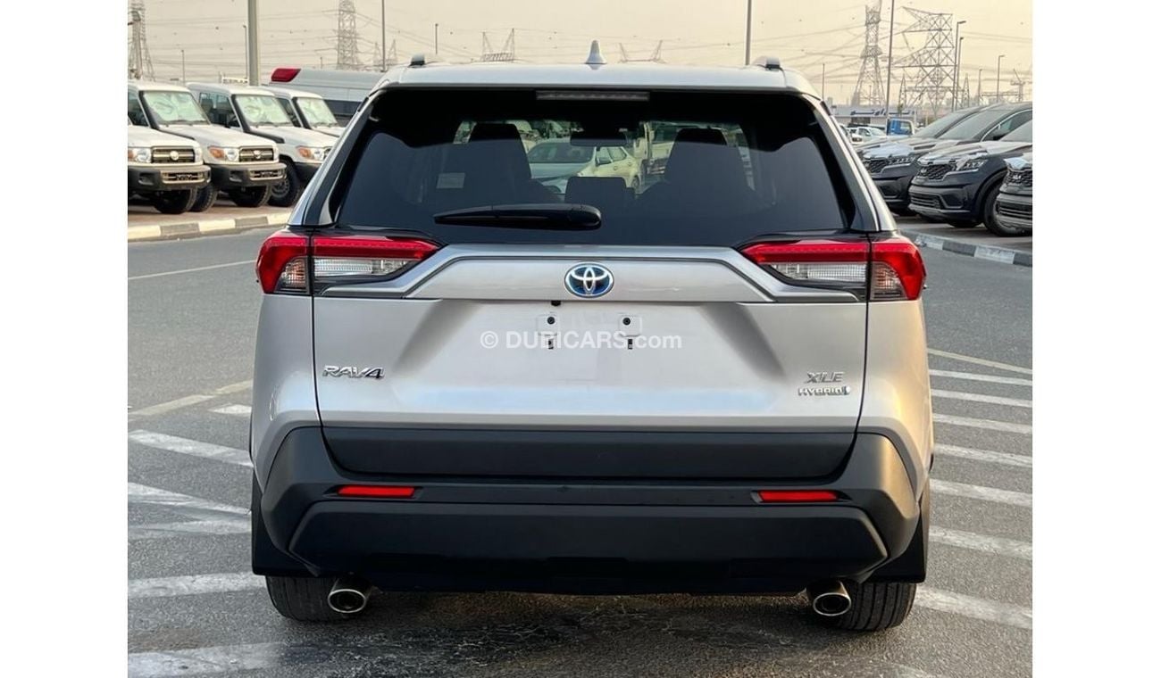 Toyota RAV4 2021 XLE HYBRID ENGINE AWD USA IMPORTED