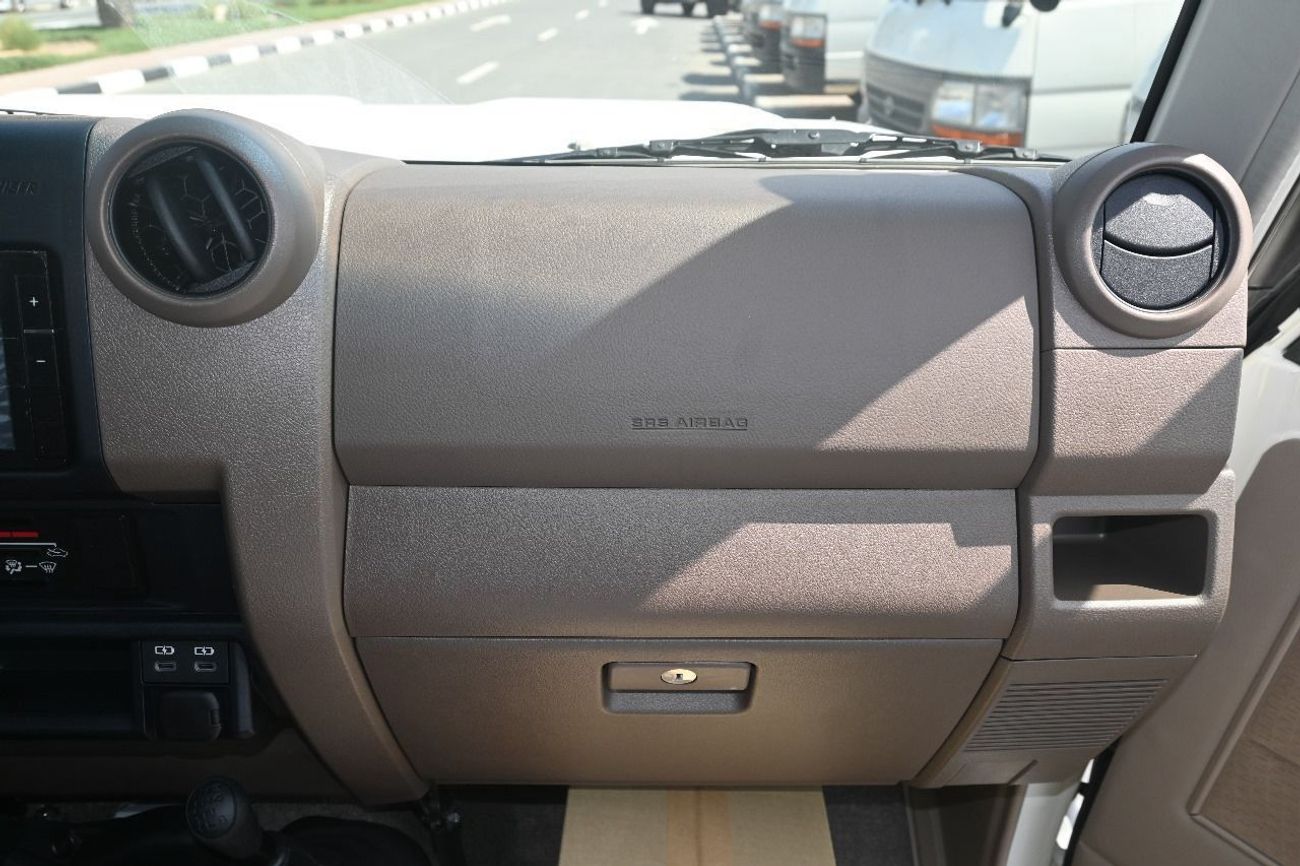 Toyota Land Cruiser 70 2024 Model Toyota Land Cruiser LC76 LX-E (5-Door) Hardtop 4.5L V8 Diesel M/T 4x4 Export Only