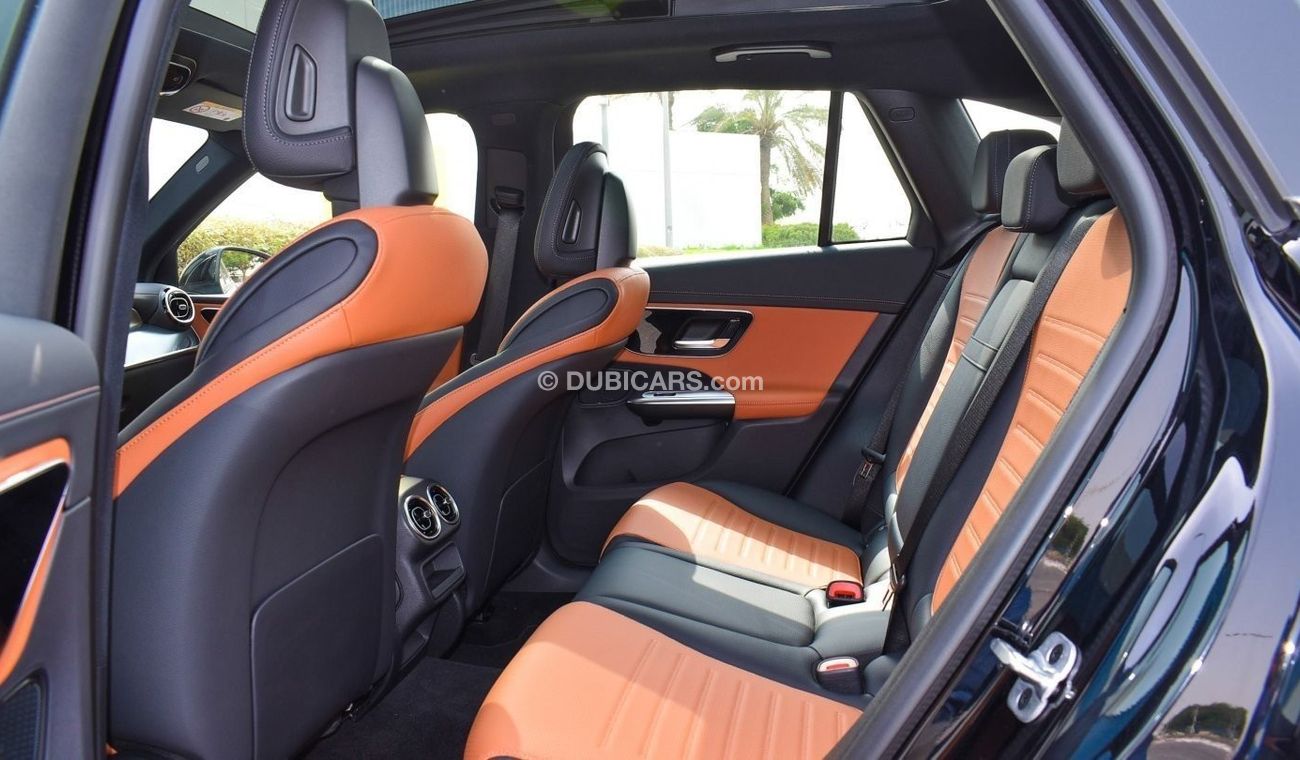 Mercedes-Benz GLC 200 Mercedes Benz GLC 200 AMG 4Matic | with 360 Camera | 2023