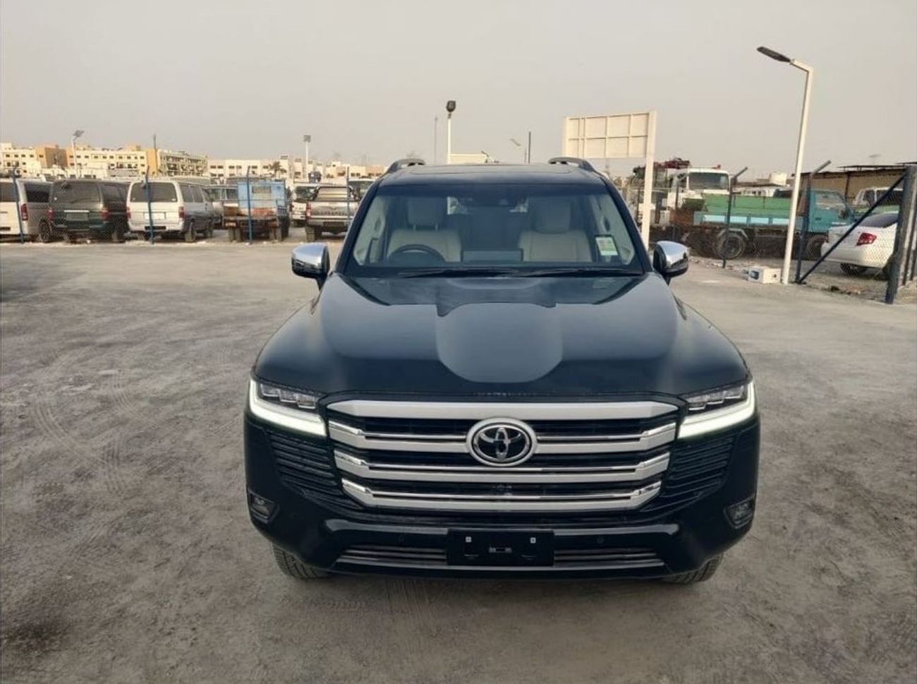 تويوتا لاند كروزر LAND CRUISER RHD SAHARA