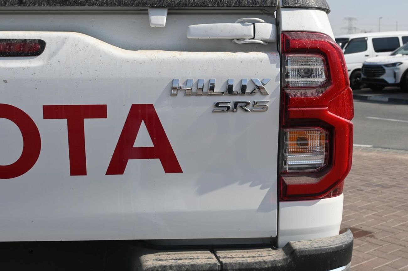 Toyota Hilux S GLX 2.4L 4WD A/T