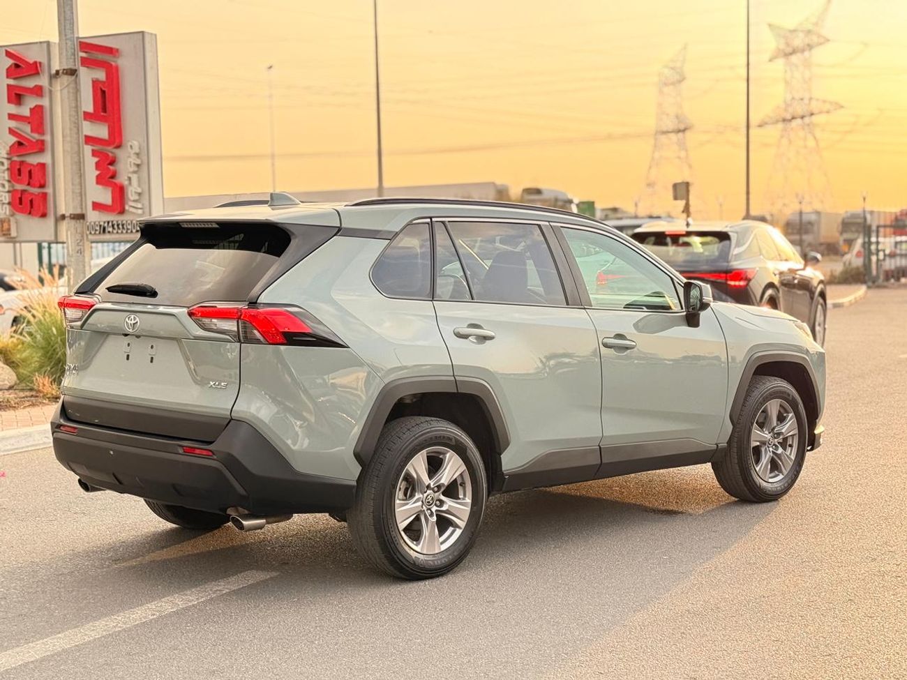 Toyota RAV4 XLE 2.5L AWD 2023