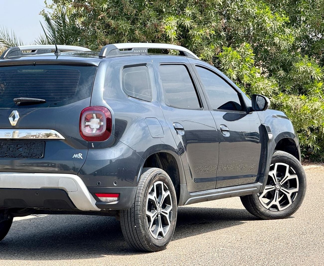 Renault Duster LE 1.6L 470-MONTHLY | GCC | CRUISE CONTROL I FULL OPTION I ACCIDENT FREE