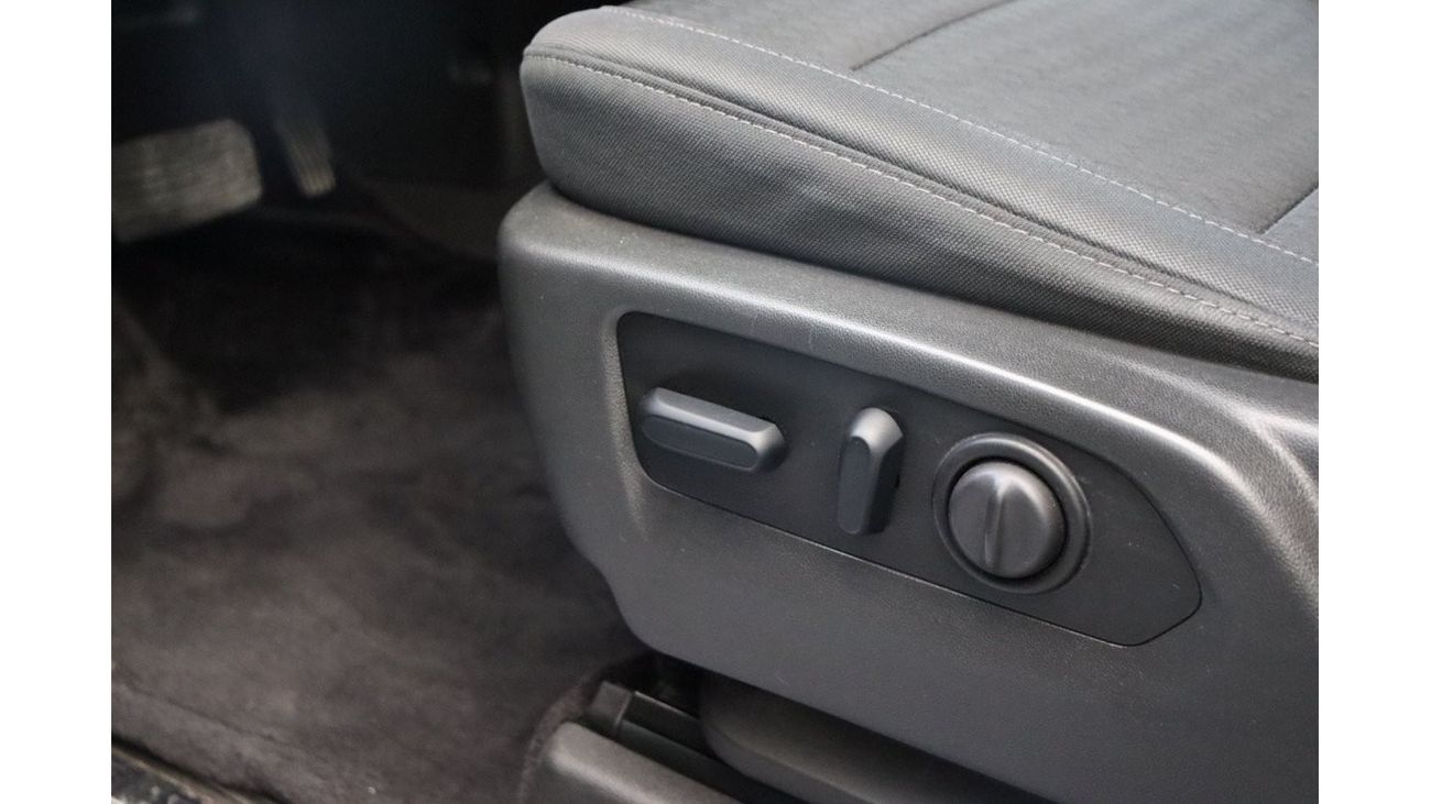 GMC Sierra GMC Sierra Elevation 5.3L / 2022 / Canadian Clean Title / 86,000KM / Free Accident