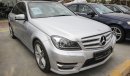 Mercedes-Benz C200