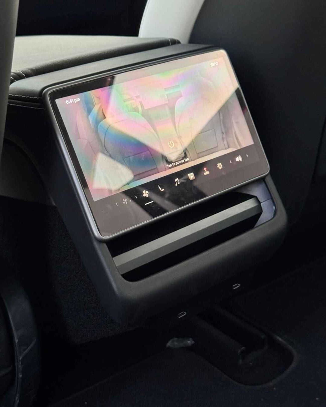 Tesla Model 3 LONG RANGE