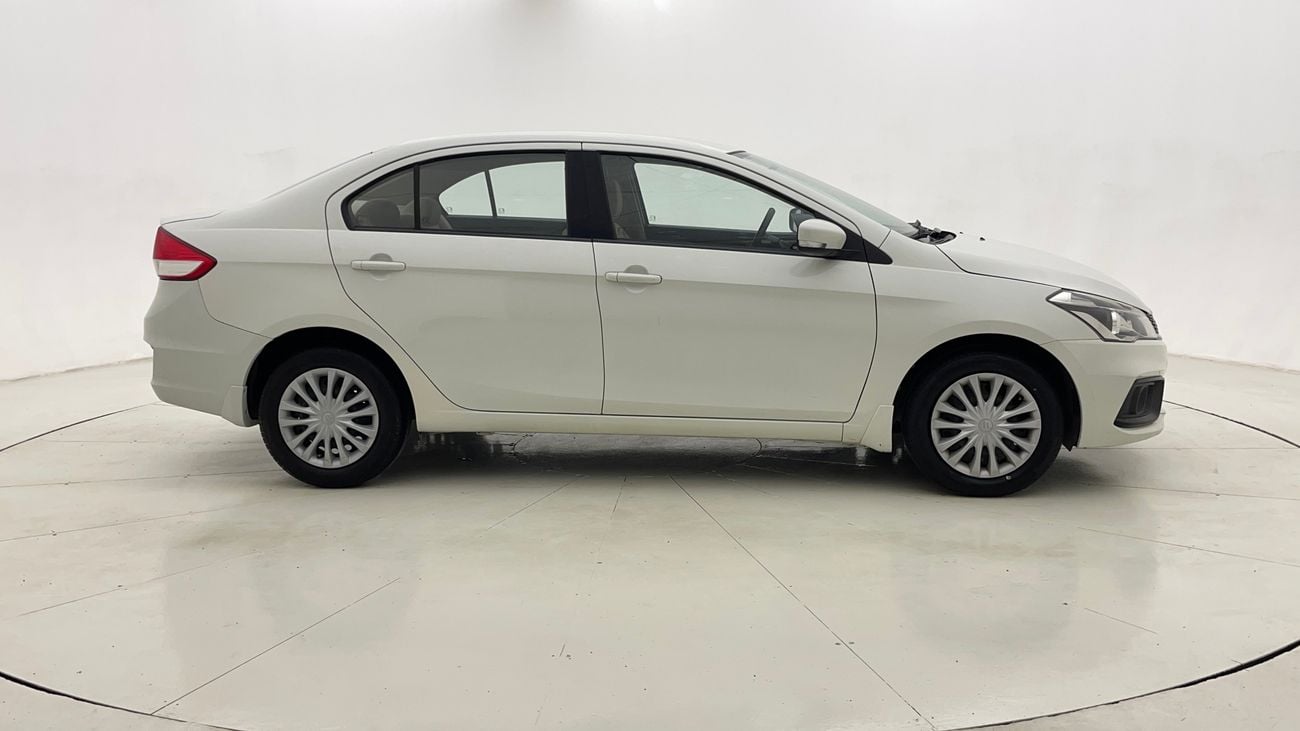 سوزوكي سياز GL 1.5 | بدون دفعة مقدمة | اختبار القيادة في المنزل