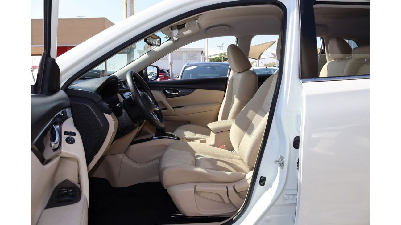 Nissan XTrail ACCIDENTS FREE - GCC - ORIGINAL PAINT - PERFECT CONDITION INSIDE OUT