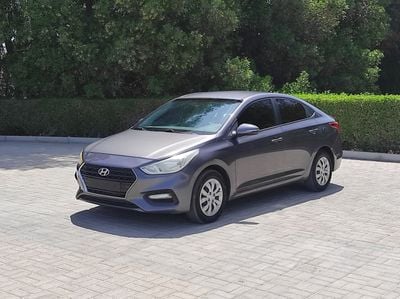 Hyundai Accent GL 1.6L (138 HP) Sedan Hyundai Accent 2019 Gcc V4 1.6 full automatic