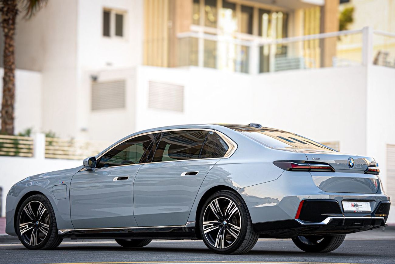 بي أم دبليو 750i 750e