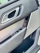 Land Rover Range Rover Velar R-DYNAMIC S
