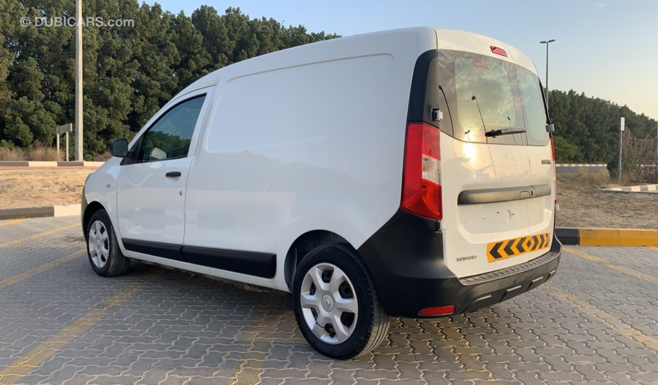 Renault Dokker Van 2017 Ref#691