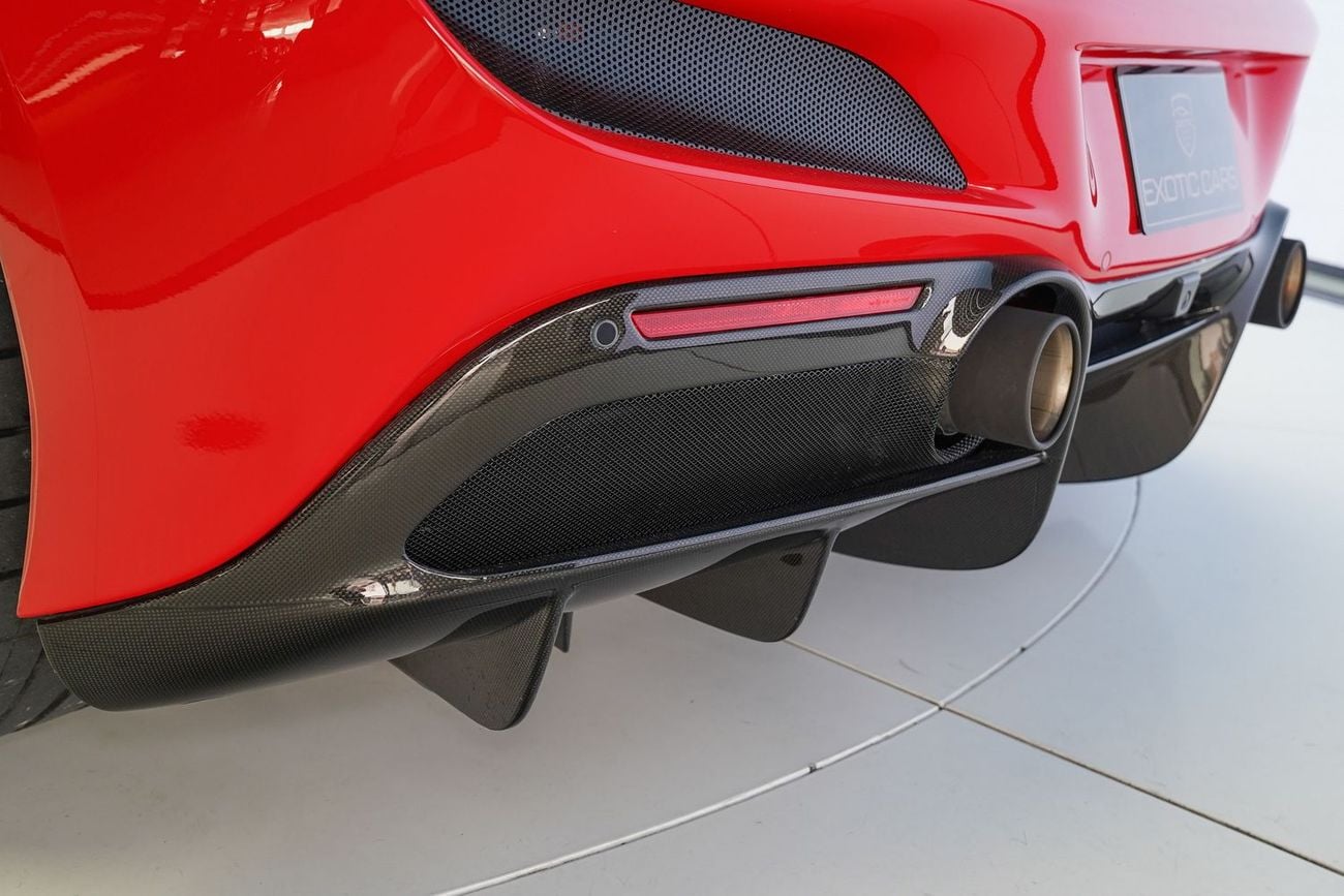 Ferrari F8 Spider 3.9T V8