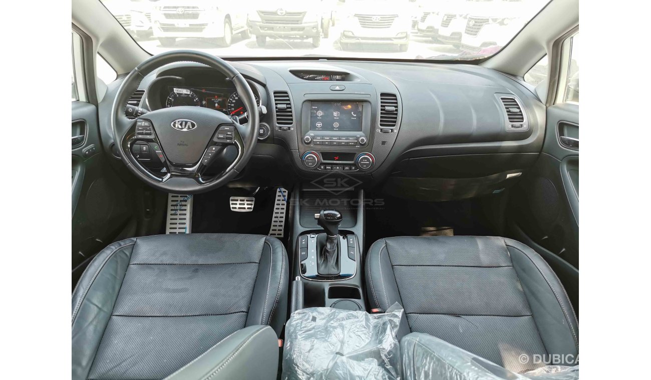 Kia Cerato 2.0L 4CY Petrol, 17" Rims, Driver Memory Seat, DRL LED Headlights, DVD, Power Locks, (CODE # 7955)