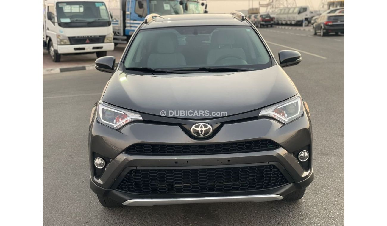 Toyota RAV4 2013 Toyota Rav4 XLE / EXPORT ONLY / فقط للتصدير