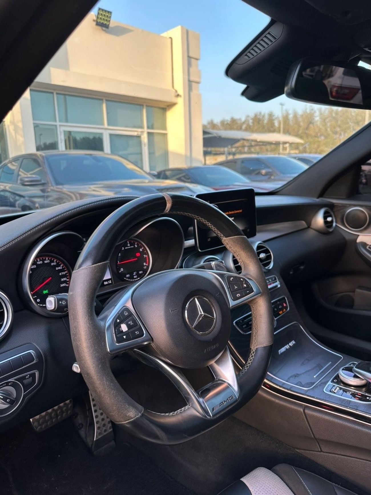 Mercedes-Benz C 63S AMG Std 4.0L Sedan