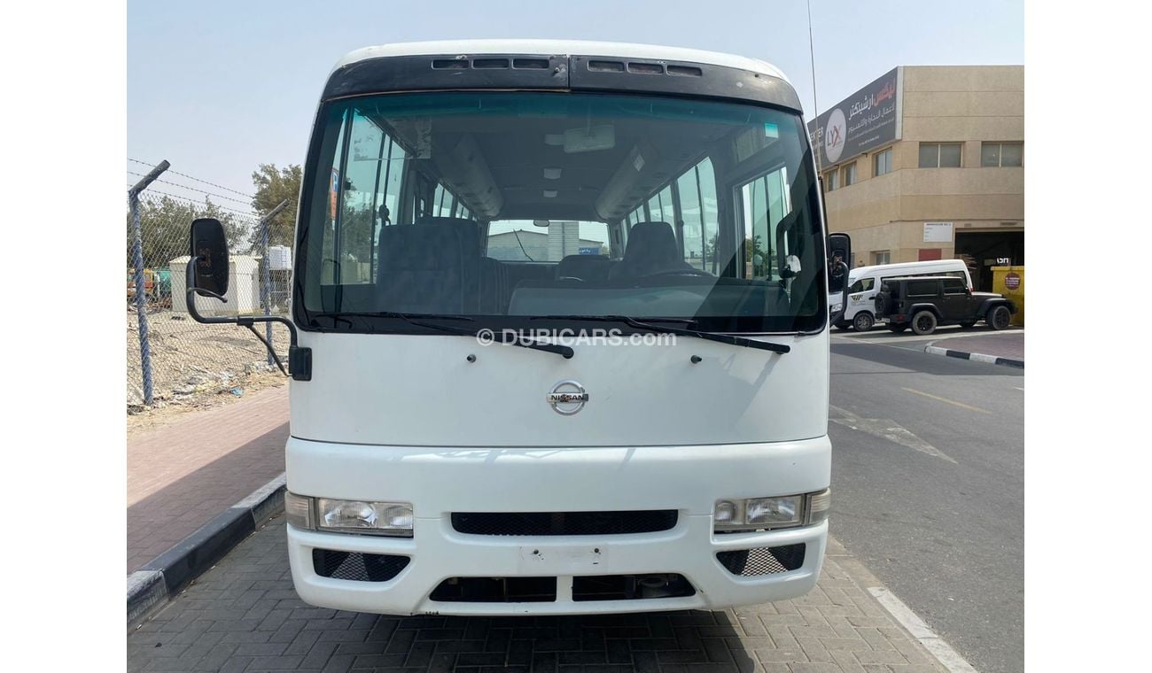 نيسان سيفيليان نيسان باص سيفيليان 30 راكب محرك ديزل موديل 2016