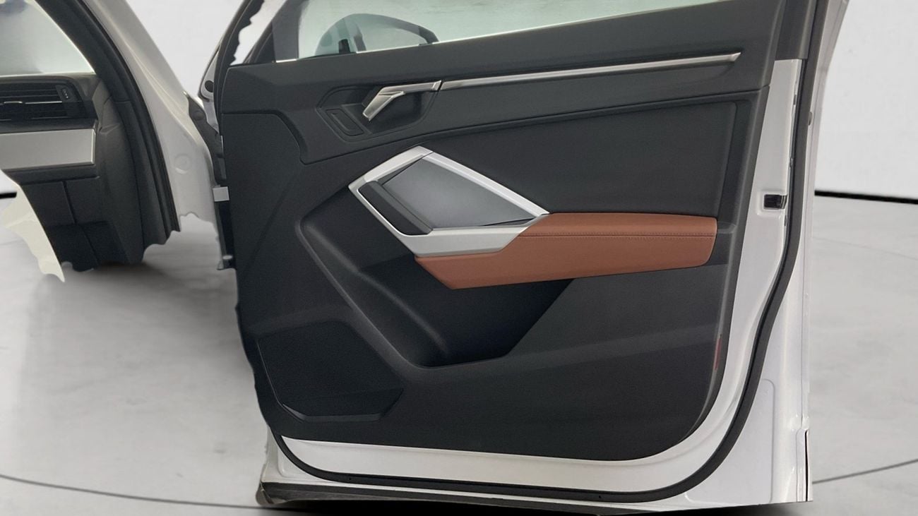 أودي Q3 35 TFSI Advanced | شامل الضمان | 0 ﺪﻔﻋﺓ ﺃﻮﻟﻯ