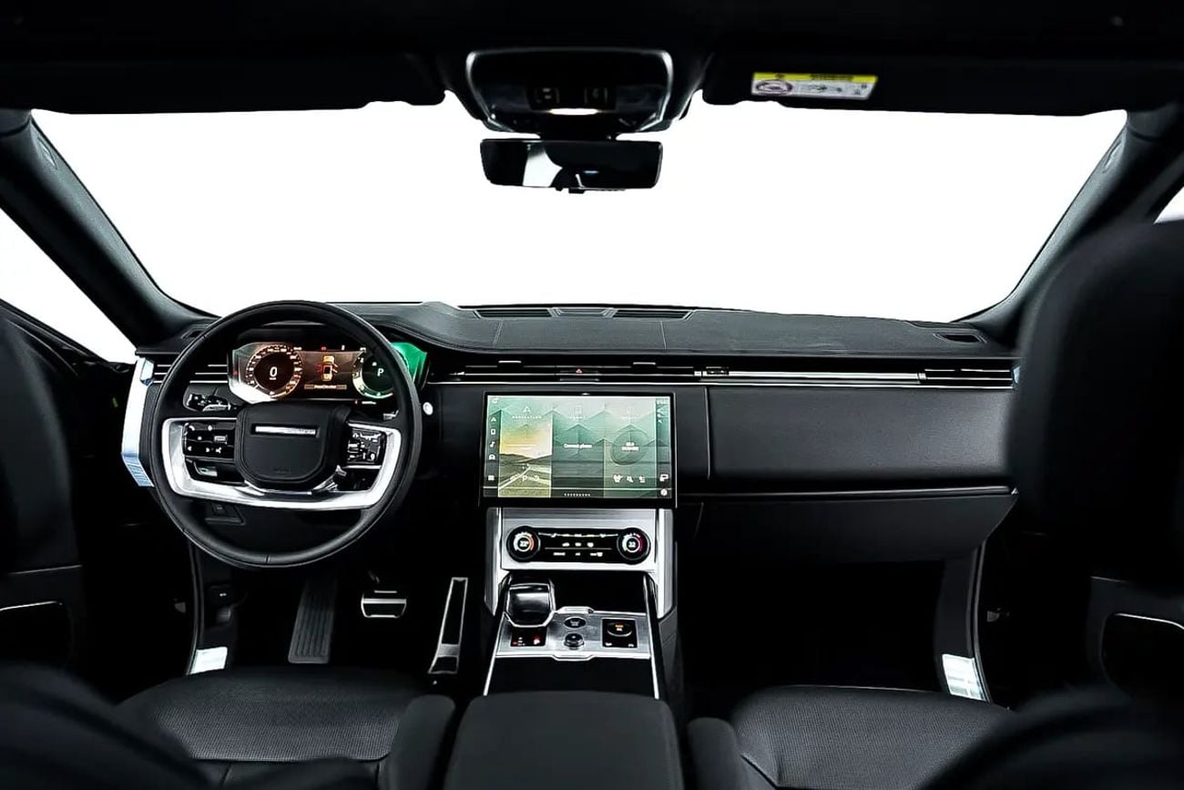 Land Rover Range Rover Autobiography SV 5.0L MIDDLE EAST SPECS | SV P530 | REAR TVS | LEG REST TWO TONE INTERIOR