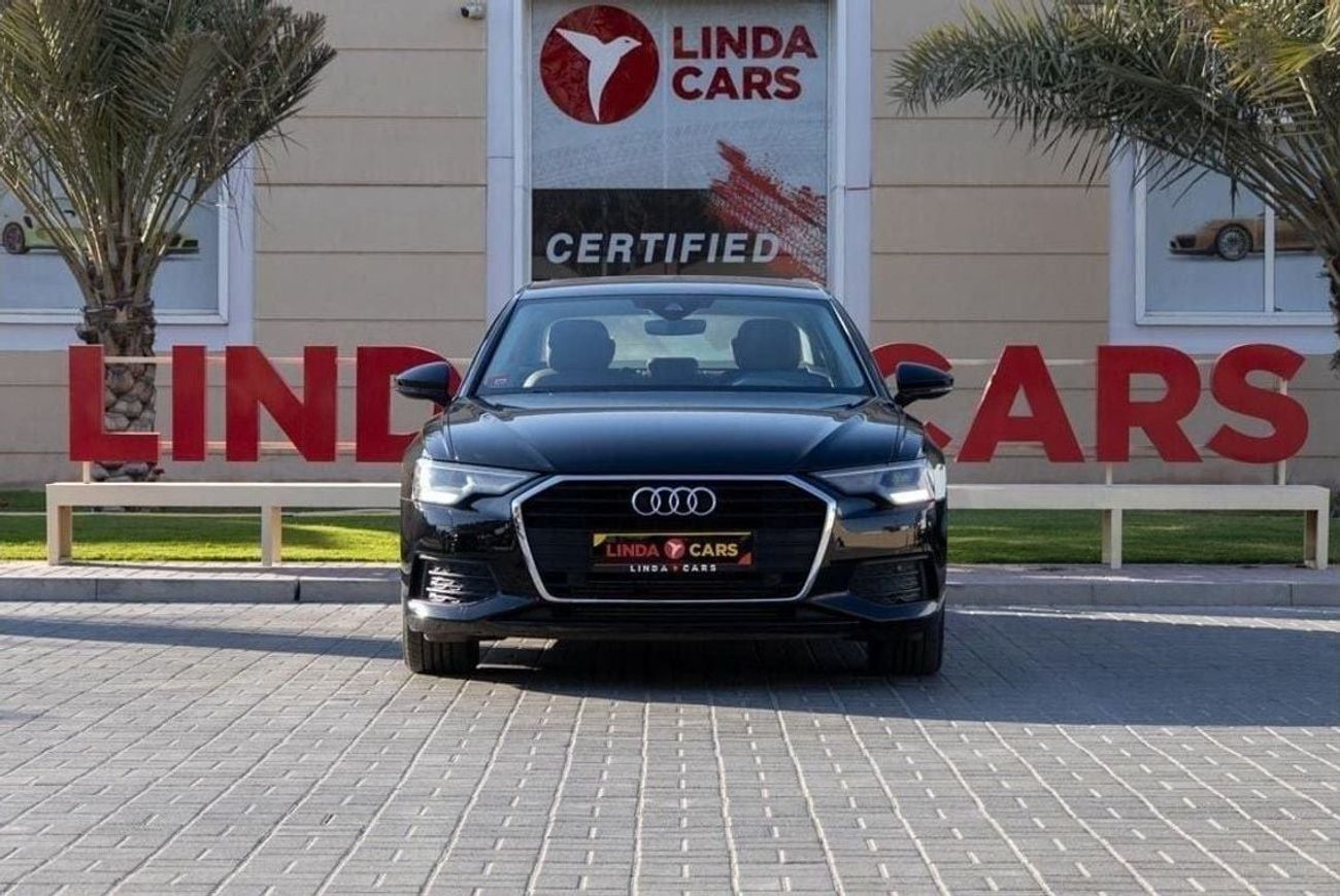 أودي A6 40 TFSI 2.0L Audi A6 40TFSI 2022 GCC under Warranty with Flexible Down-Payment.