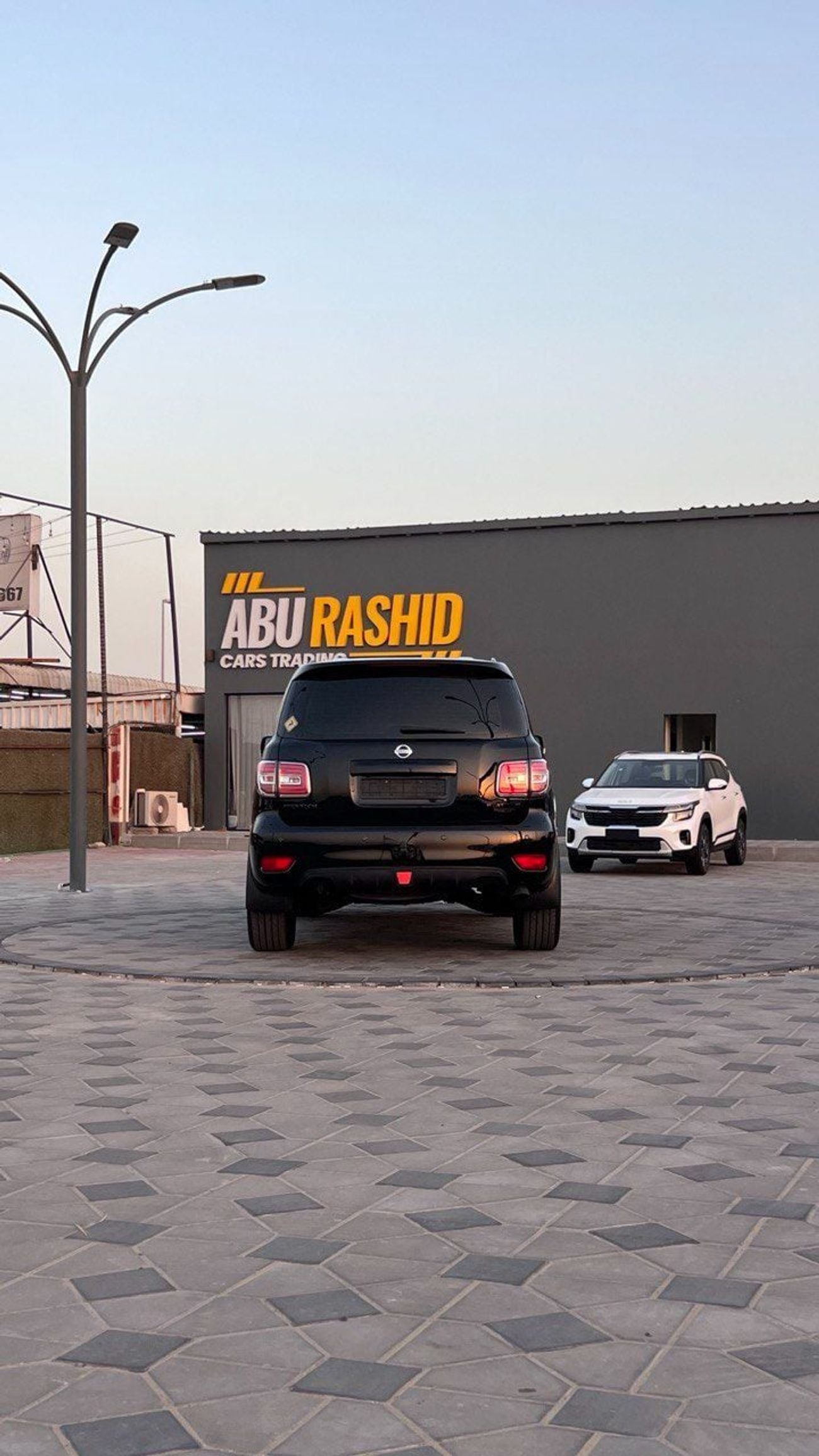نيسان باترول LE Platinum 5.6L
