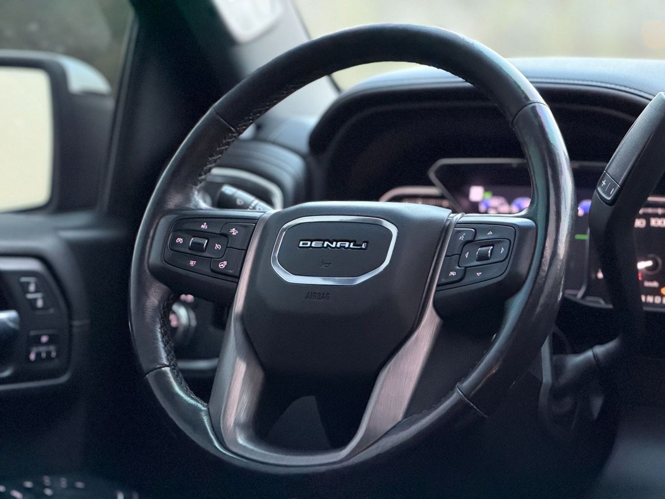 GMC Sierra DENALI