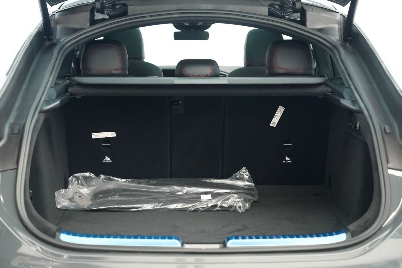 Mercedes-Benz GLE 53 AMG Coupe Mercedes-Benz GLE 53 Coupé | 2025 GCC 0km | 5 Years Agency Warranty | AMG