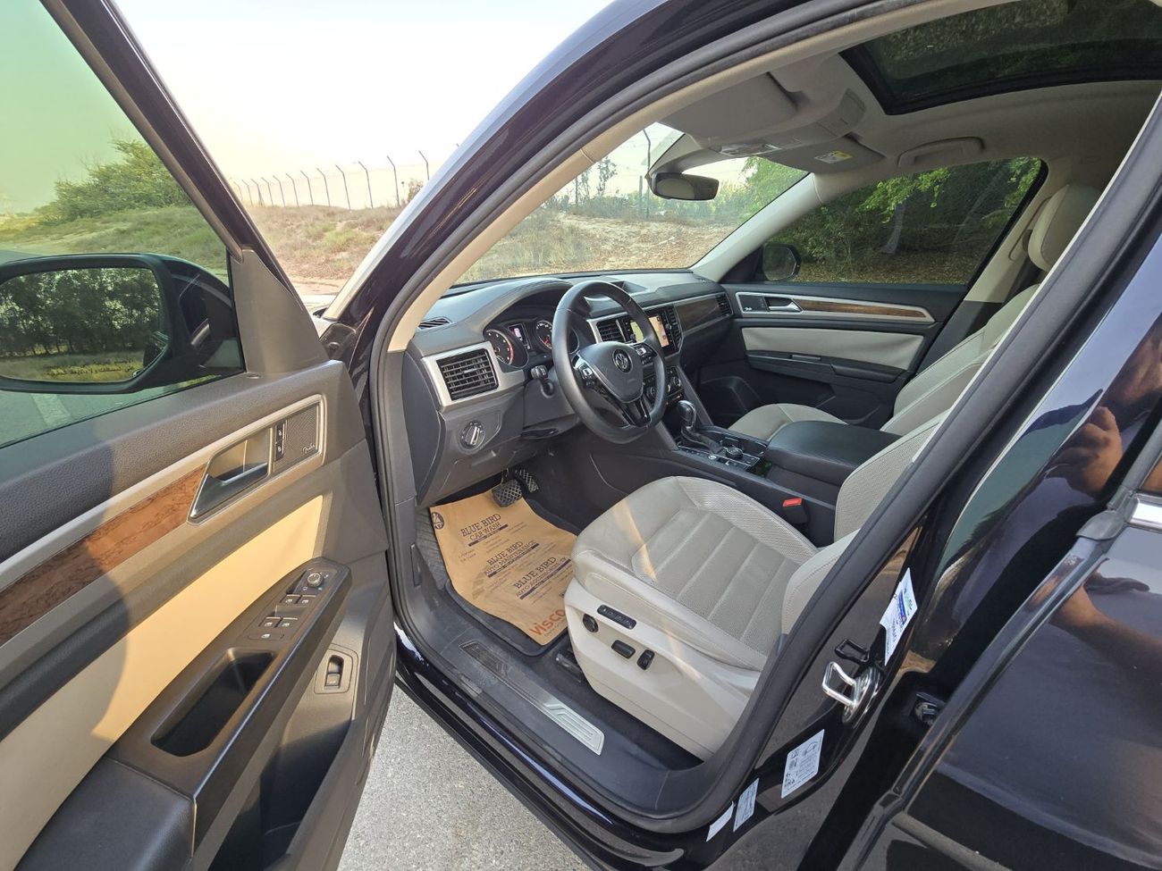 Volkswagen Teramont Highline 3.6L VOLKSWAGEN TERAMONT 2019 GCC ORGINAL PAINT // FULL OPITION // PERFECT CONDITION